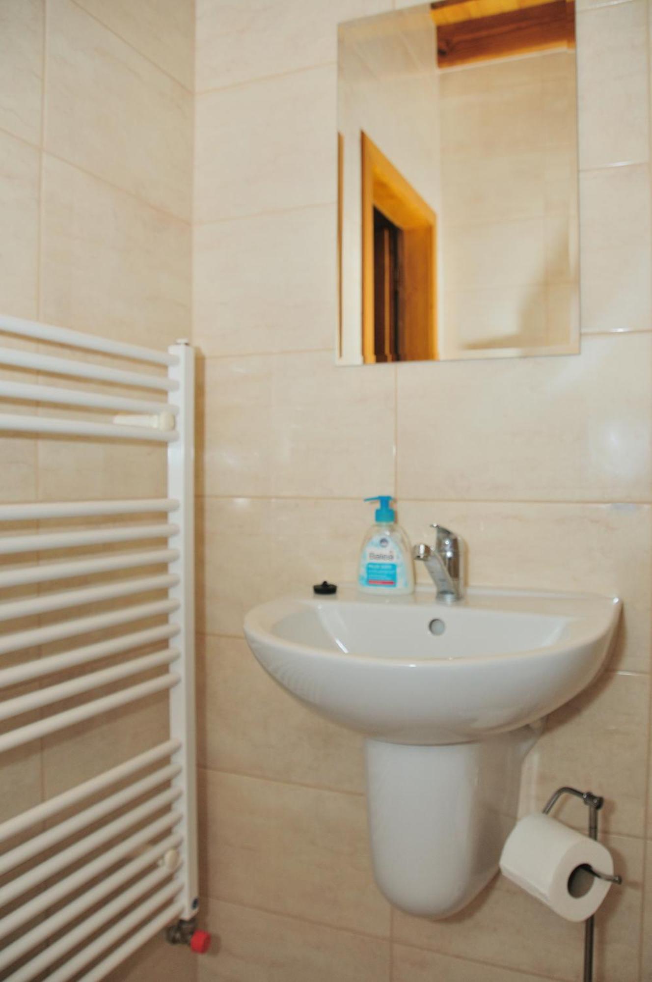 Nero Apartman Veľký Meder Екстериор снимка