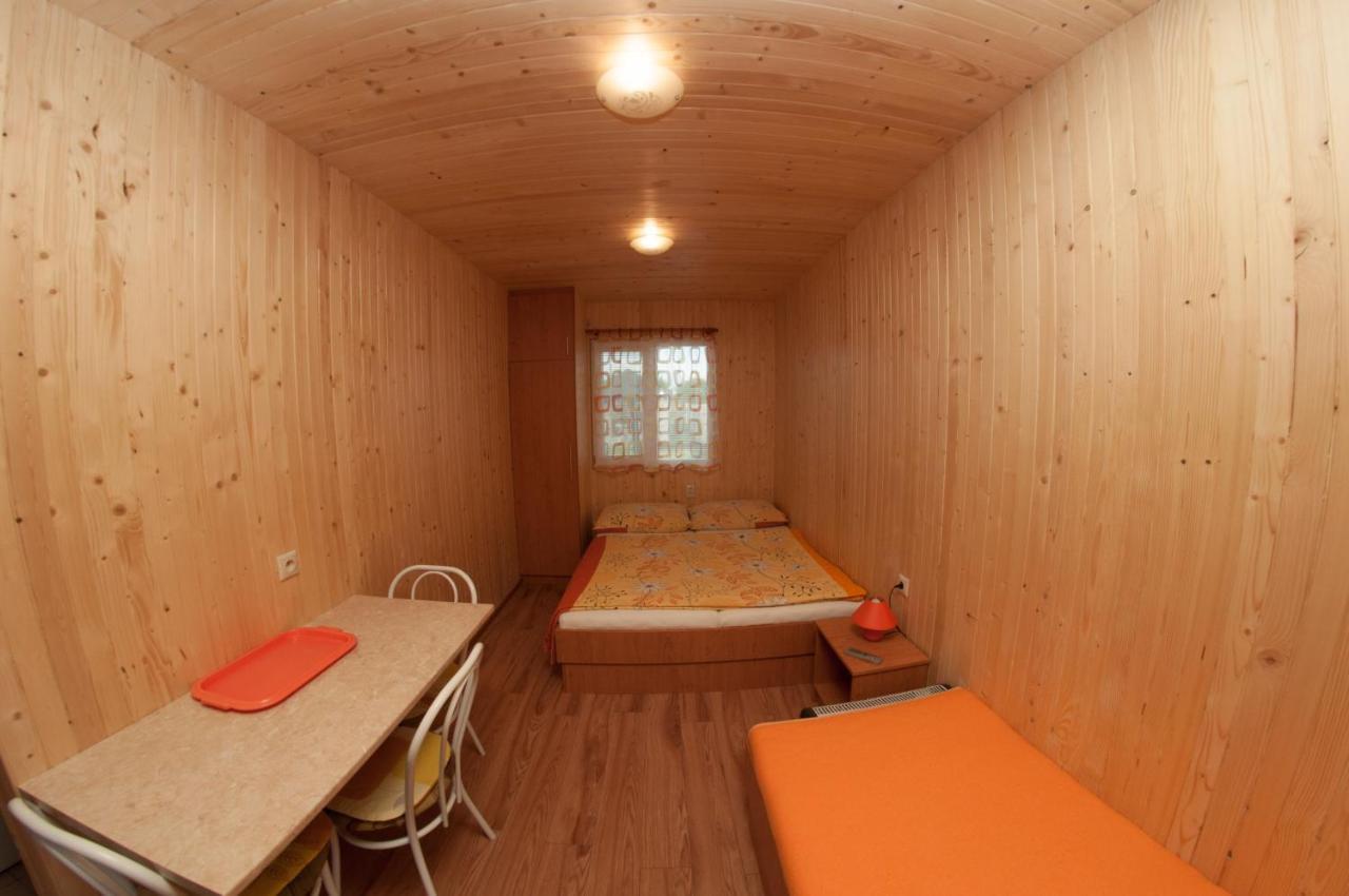 Nero Apartman Veľký Meder Екстериор снимка